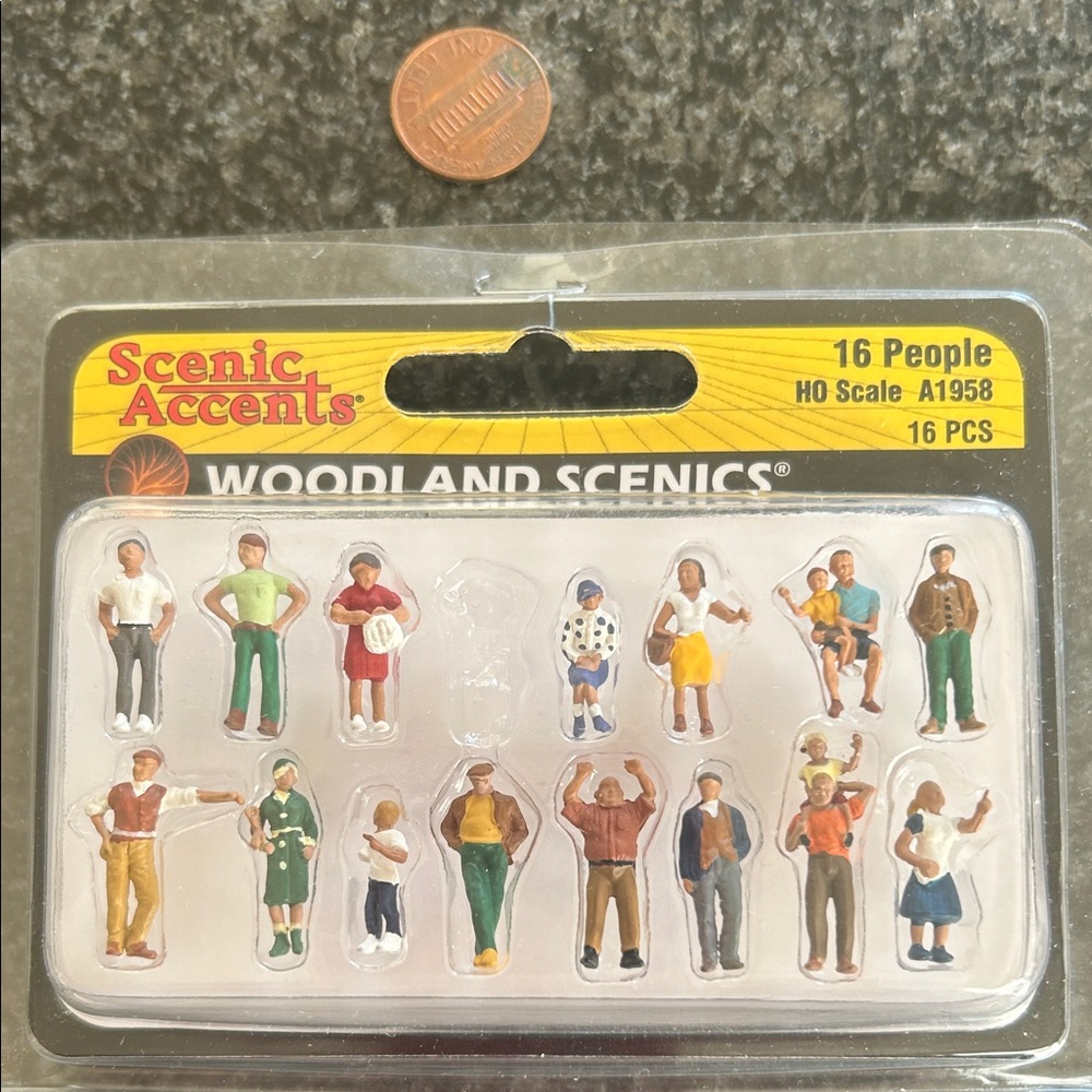 Miniature people Scenic accents for model projects